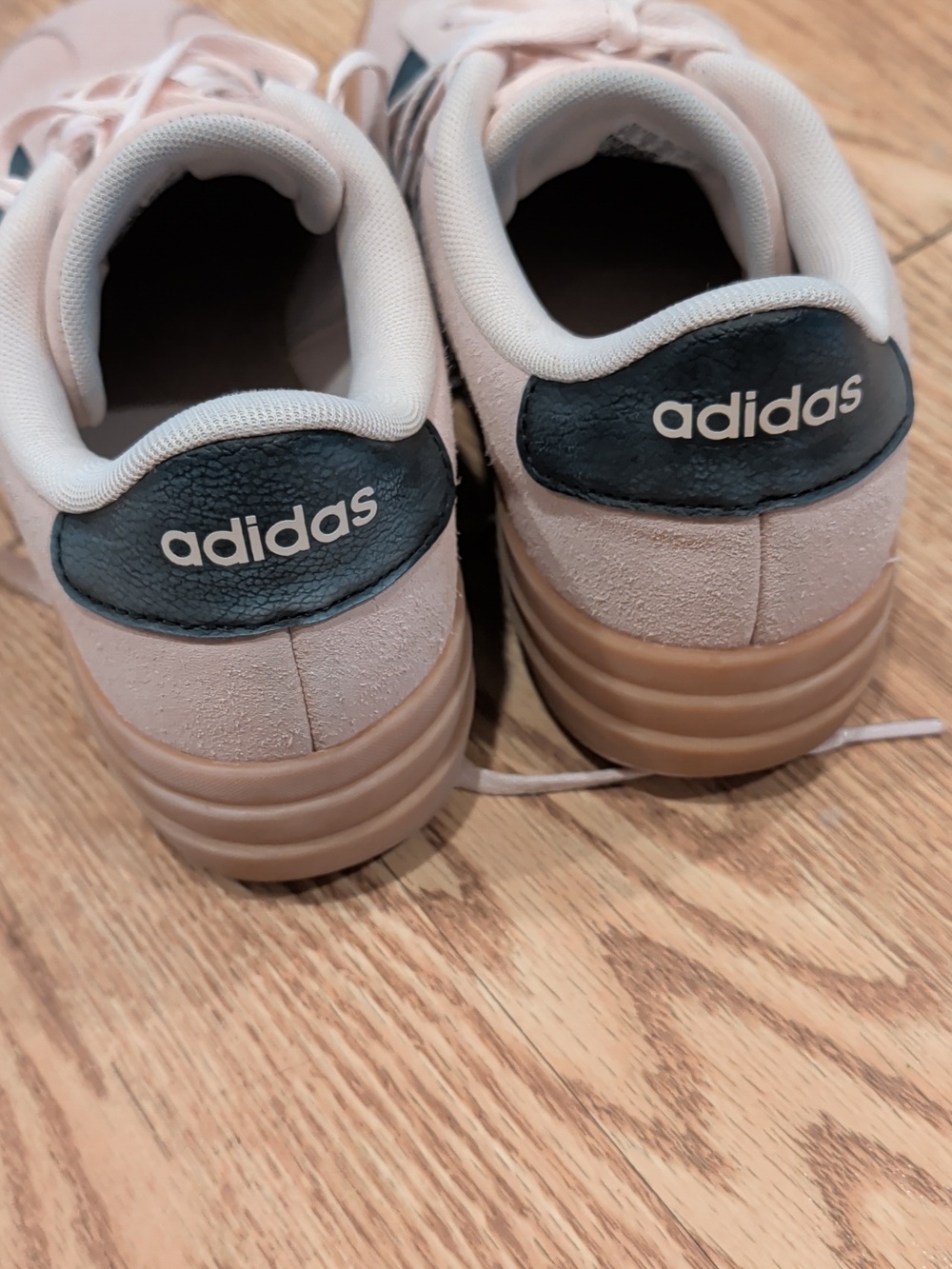 adidas Womens Suede Sneakers in Light Pink with Navy Stripes and Gum Sole - Picture 7 of 7